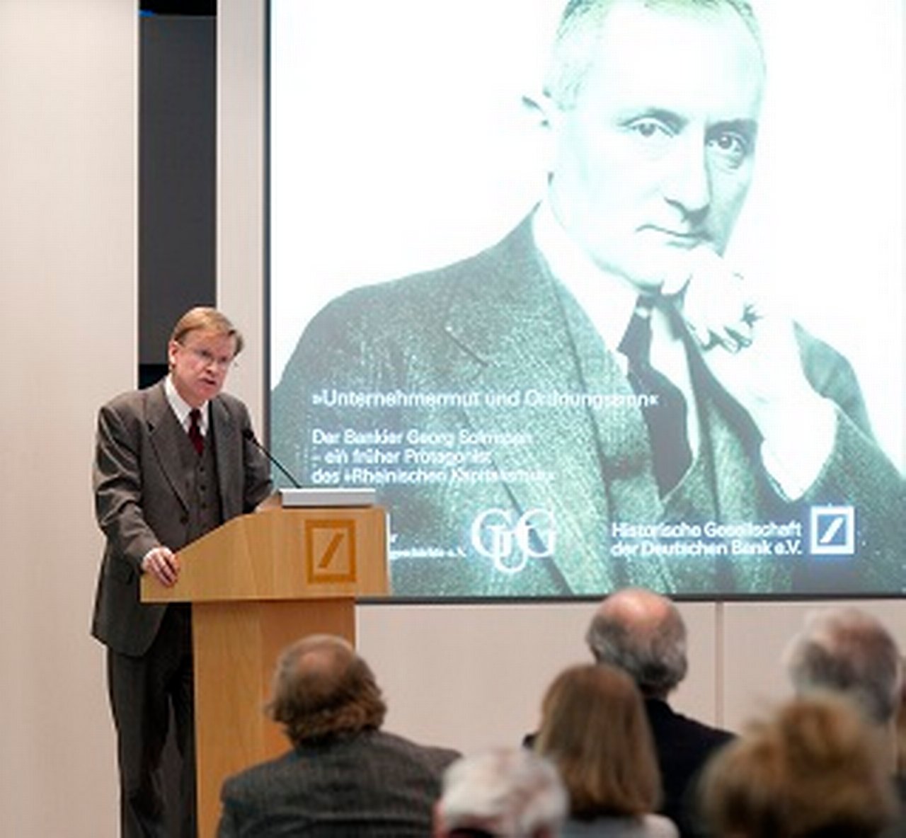 Professor-harold-james--georg-solmssen.jpg