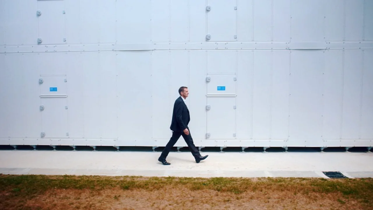 Jérôme Totel walking