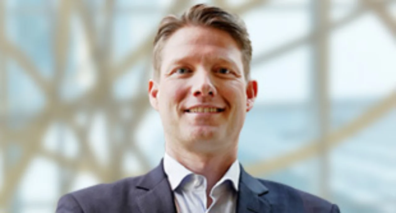 Frieder Schoenthal, Head of Mid-Corporate Coverage
