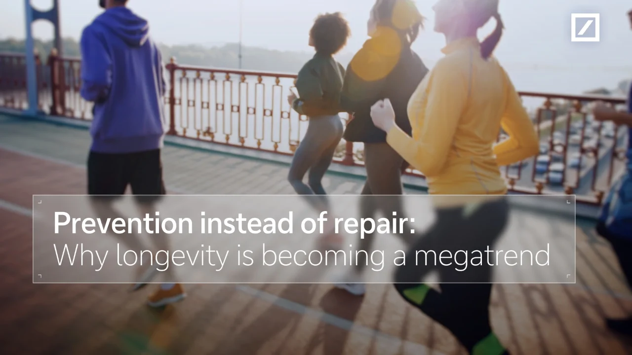 Megatrend longevity running people