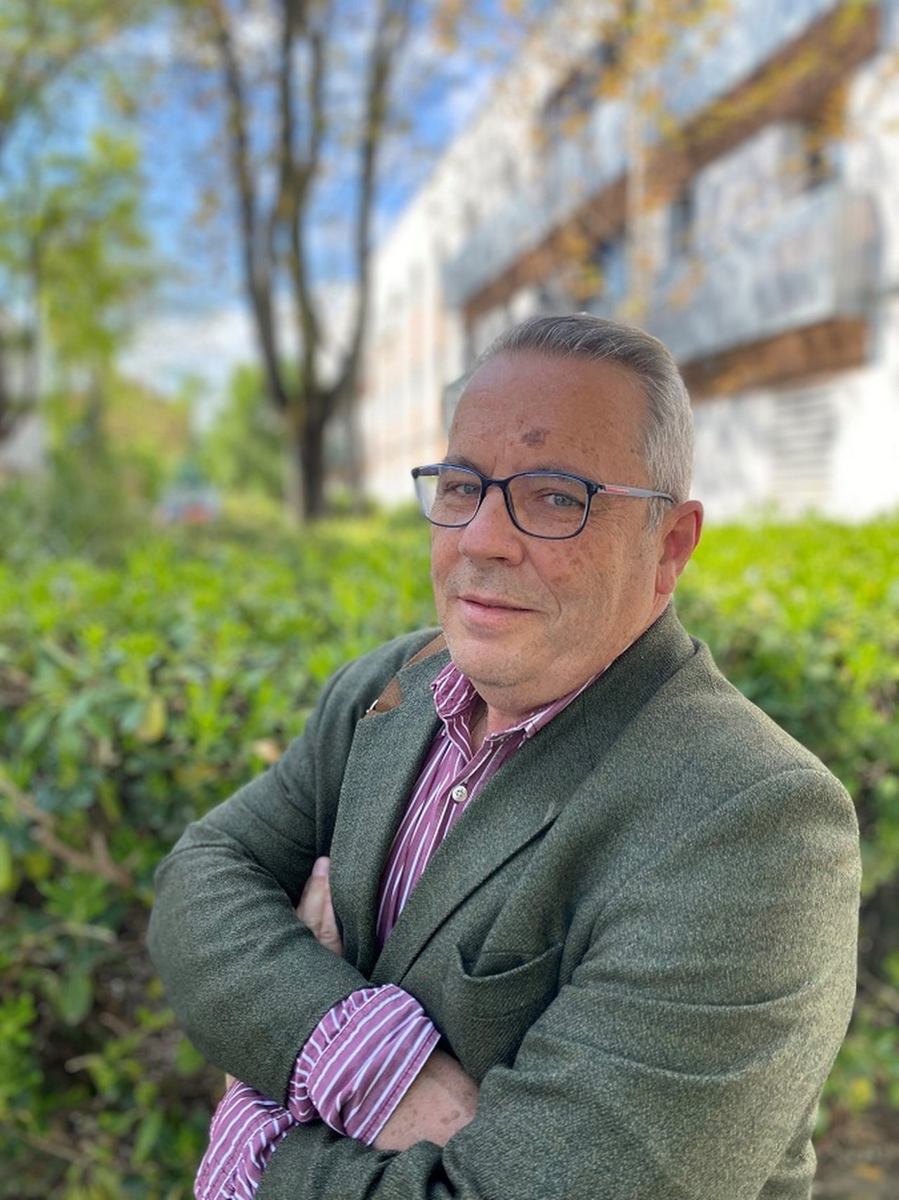 José Luis Cañabete, President of the Barrio Aeropuerto Neighbors Association
