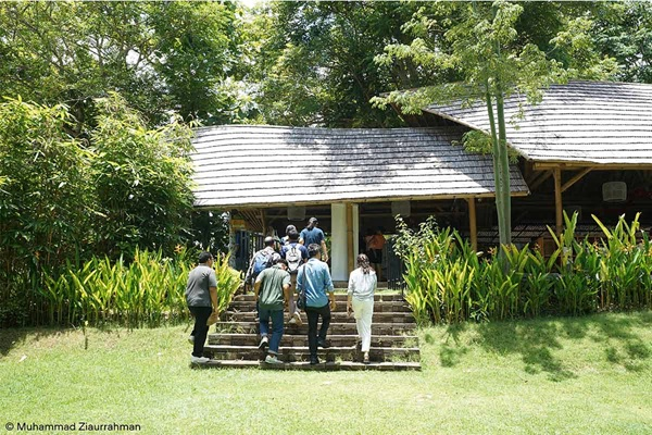 Bauhaus Earth Rebuilt project in Indonesia