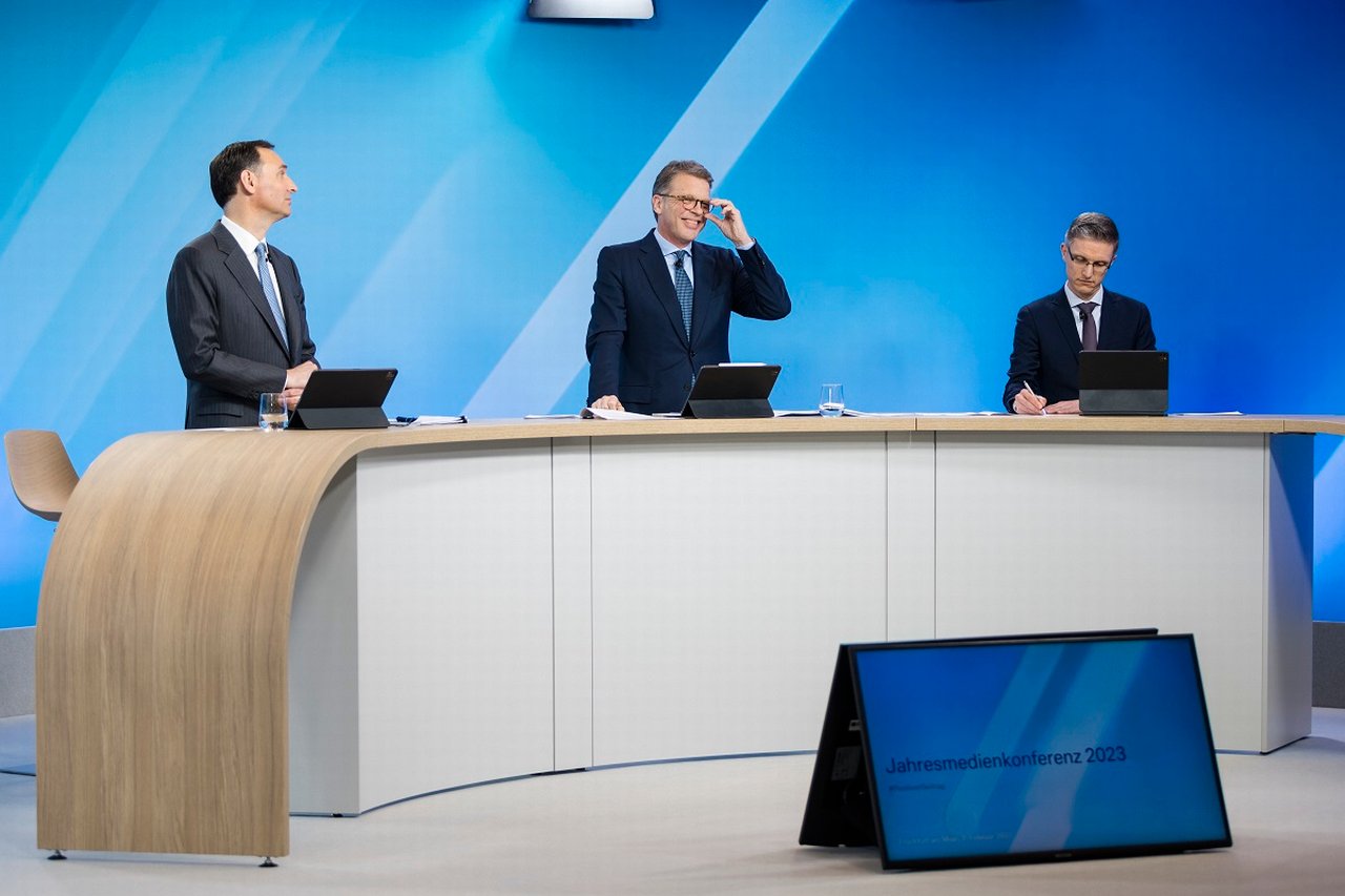 Annual Media Conference – Christian Sewing, James von Moltke and Sebastian Jost