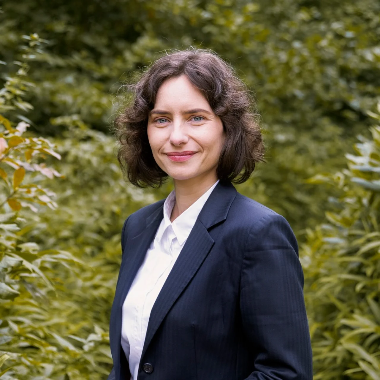 Rebecca Tauer lächelnd