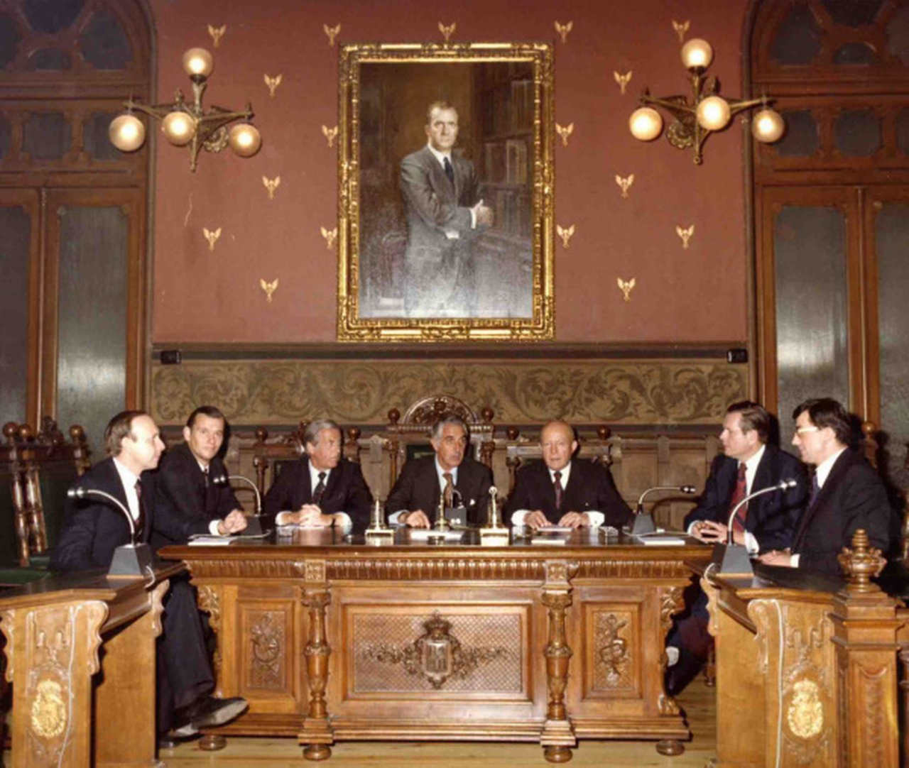 Press conference in a room of the Madrid Stock Exchange.