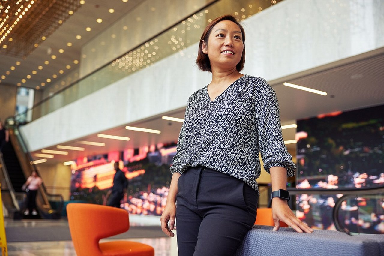 Yang Xu im Büro in Chicago
