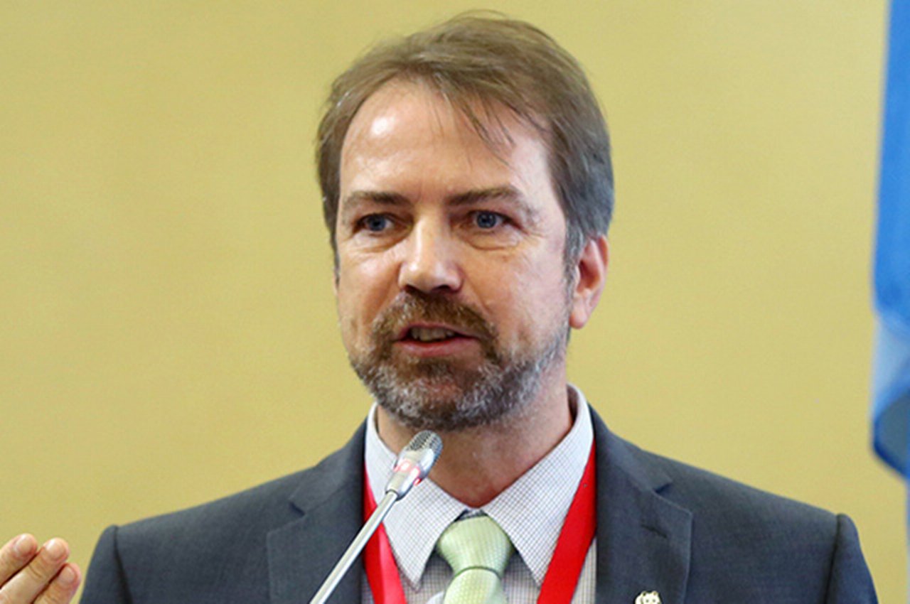 Gavin-edwards.jpg