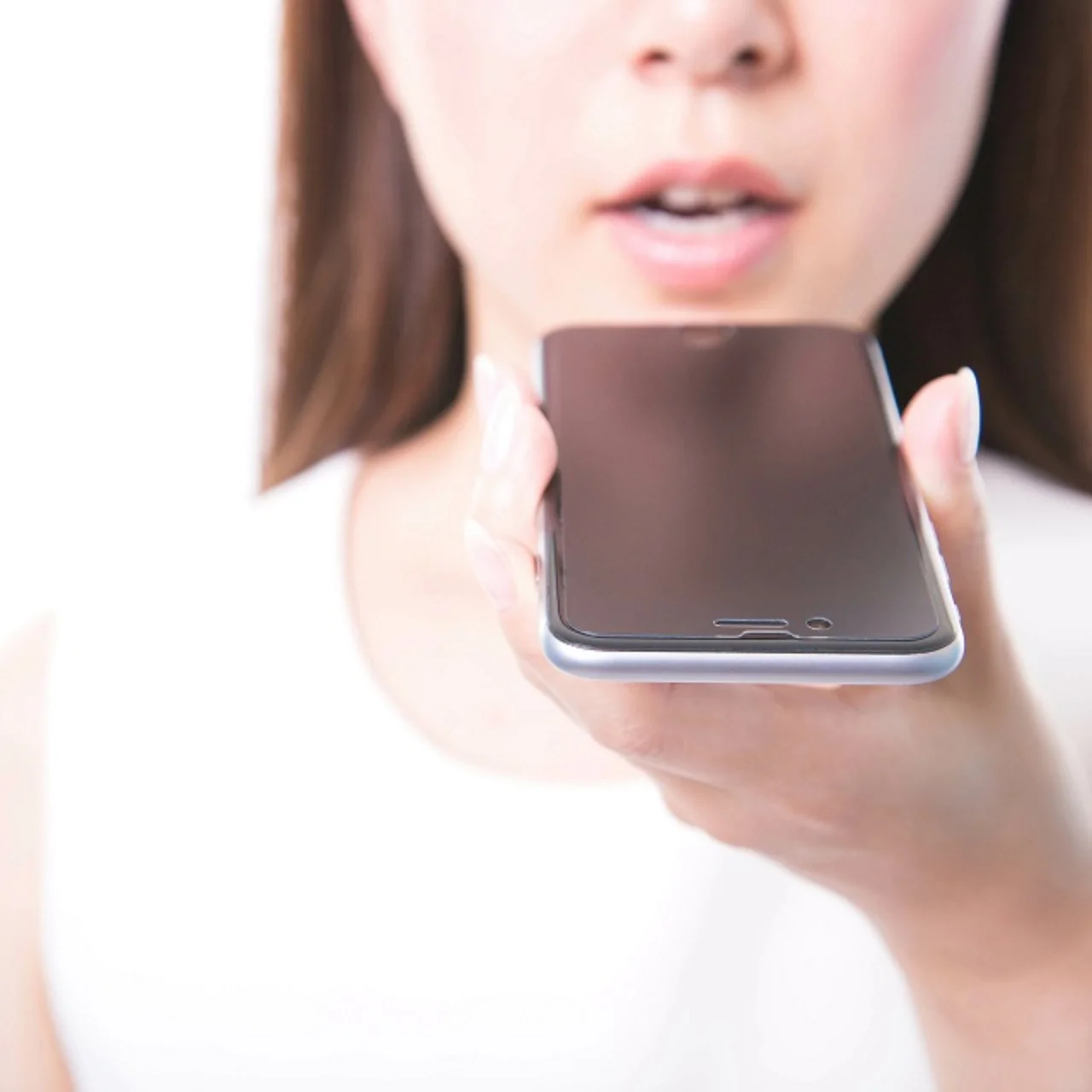Woman speaking on the phone