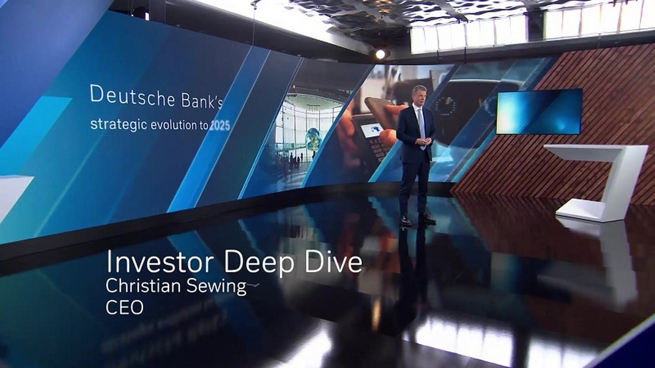Investors Deep Dive studio