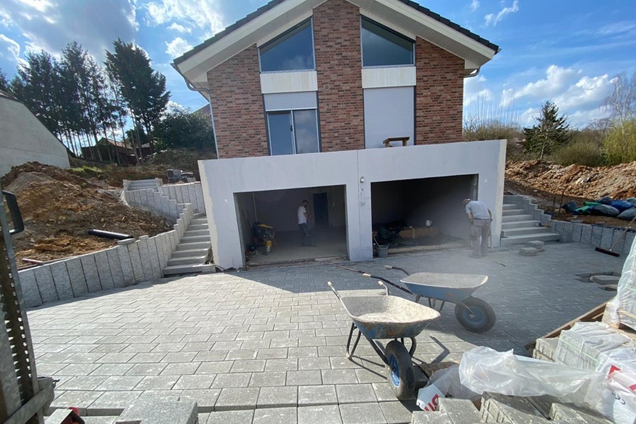 House of Christopher Miller as building site