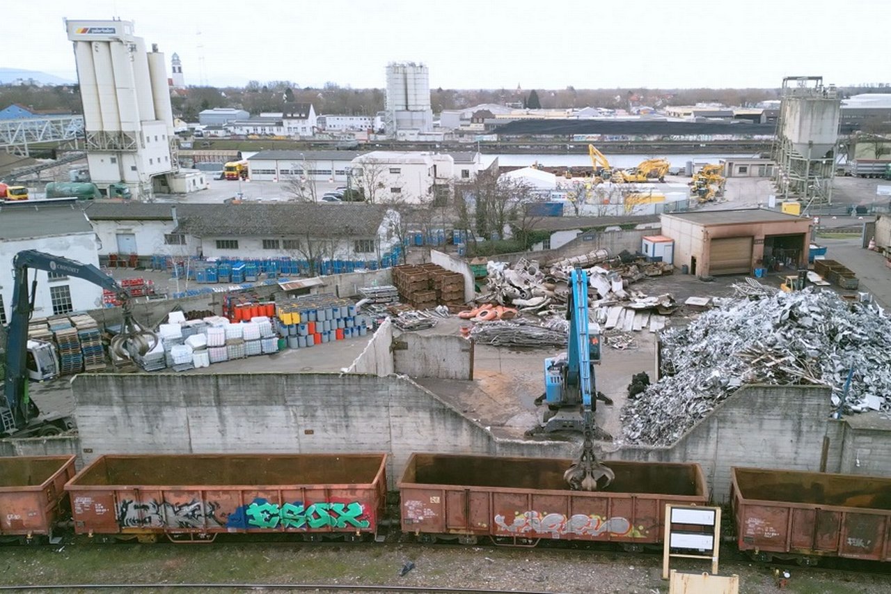 Cronimet plant