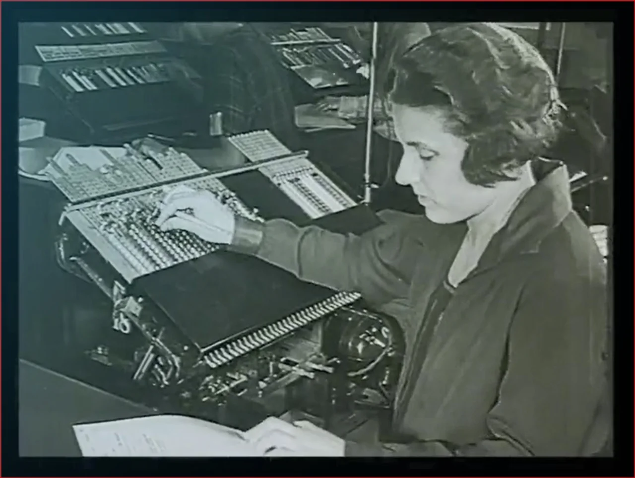 Female bank employee 1927
