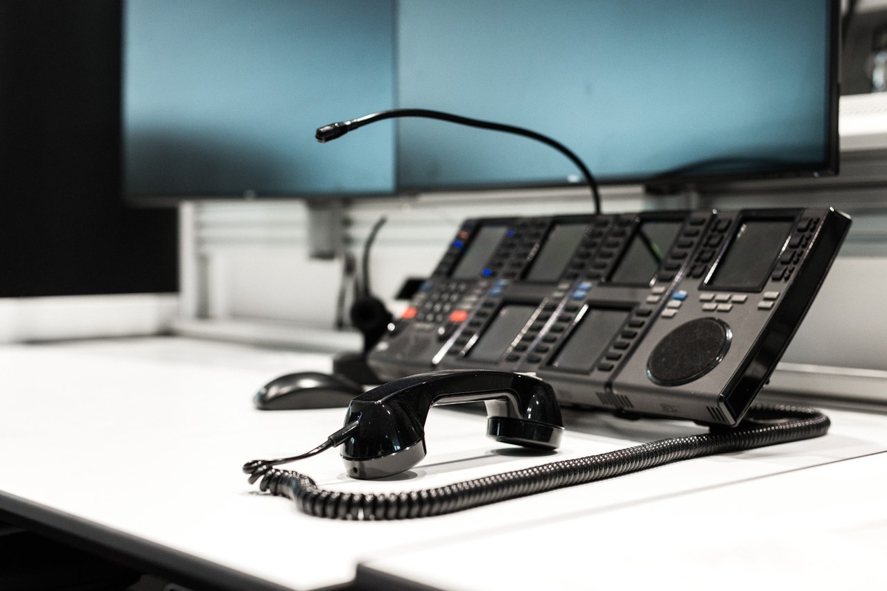 Telefphone_System_on_Trading_Floor.jpg