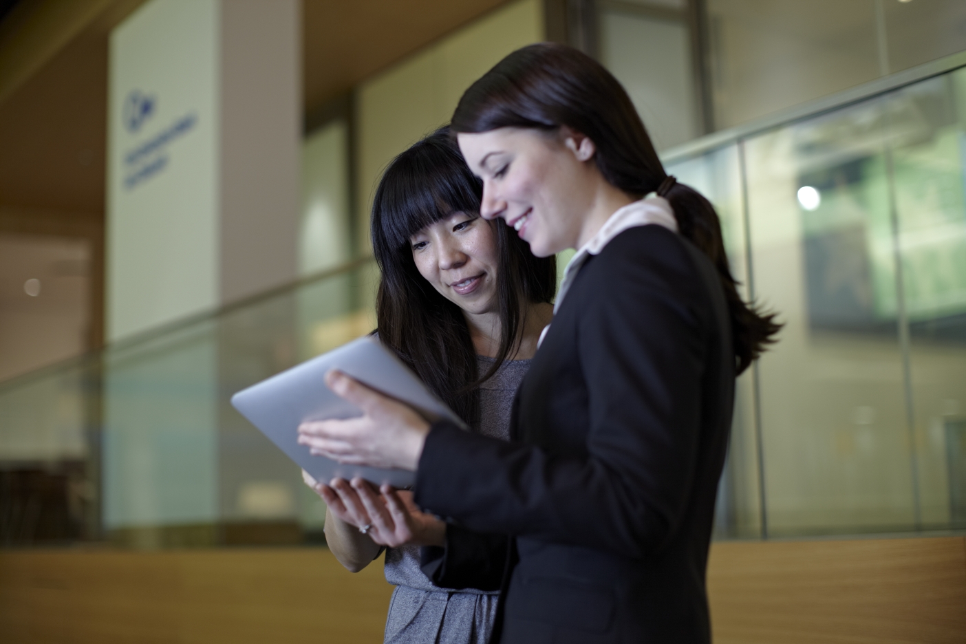 Financial advice using intuitive technology