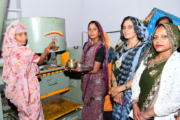 India-CSR-empowering-rural-women-farmers