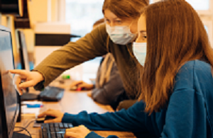 StudentswithComputer