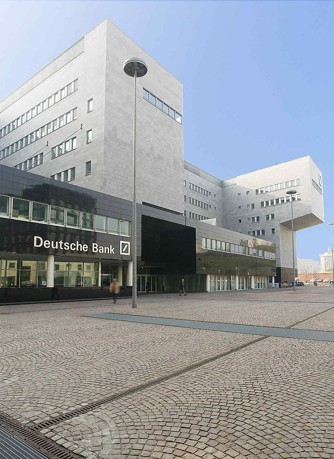 Deutsche Bank Milan