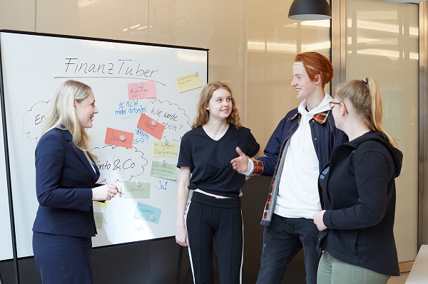 FinanzTuber discussion