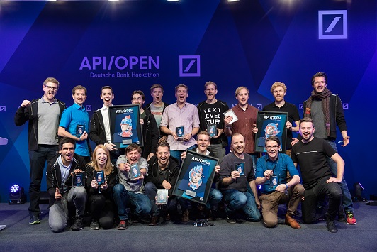 Hackathon Siegerehrung