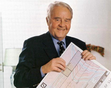 Eckart van Hooven